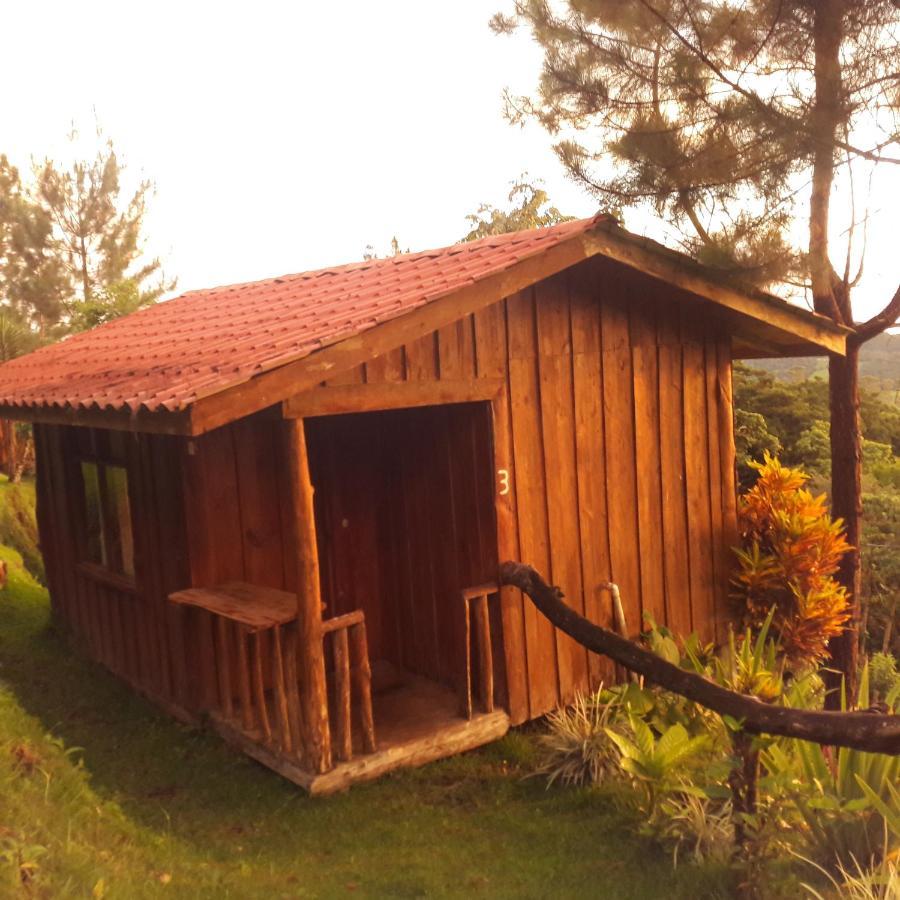 Cabanas Don Camilo Albergue De Montana Cabecera de Canas Exterior foto