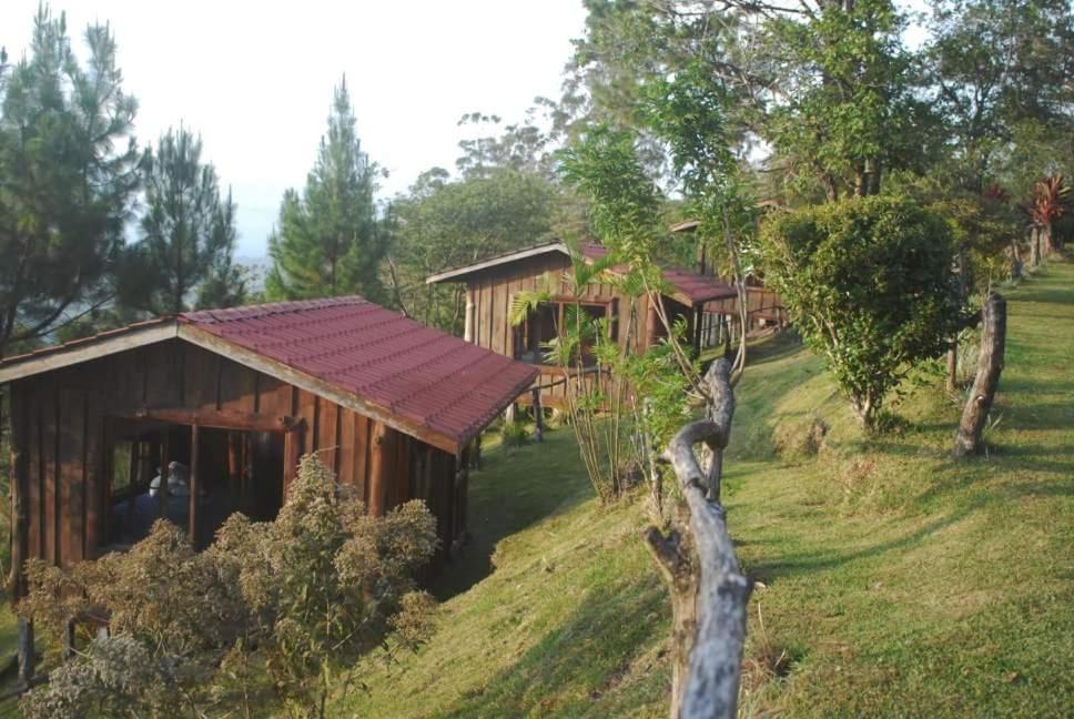 Cabanas Don Camilo Albergue De Montana Cabecera de Canas Exterior foto